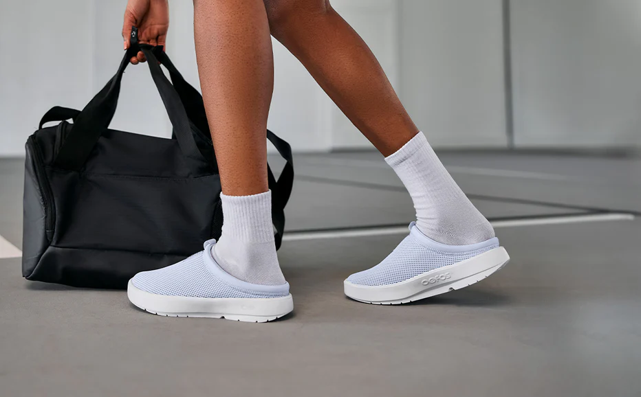 ◆OOFOS◆ 5275 OOCOOZIE SPORT MULE WHITE GRAY OOCOOZIE SPORT Men's OOcoozie Sport Mule - Slate (SALE) – OOFOS